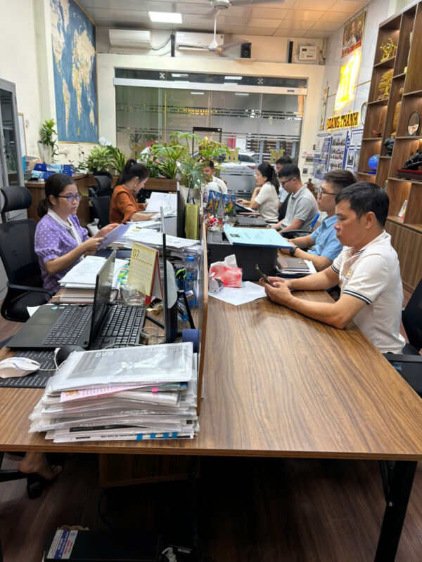 CHÚC MỪNG 70% NHÂN SỰ HOÀNG THÀNH ĐƯỢC TĂNG LƯƠNG SAU KỲ ĐÁNH GIÁ HIỆU QUẢ CÔNG VIỆC 6 THÁNG ĐẦU NĂM 2026.